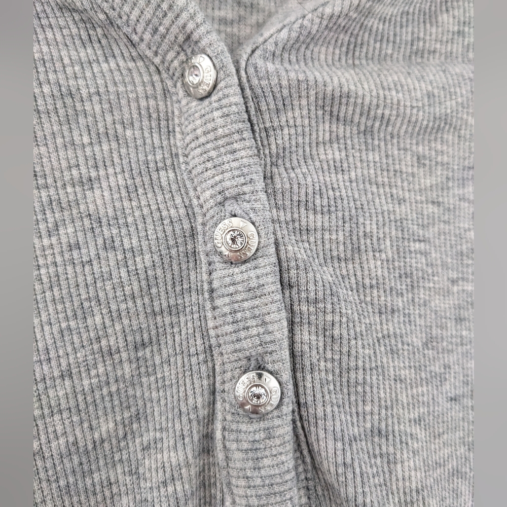Guess Women's grey long sleeve V-neck top - Size US M - Picture 5 of 8